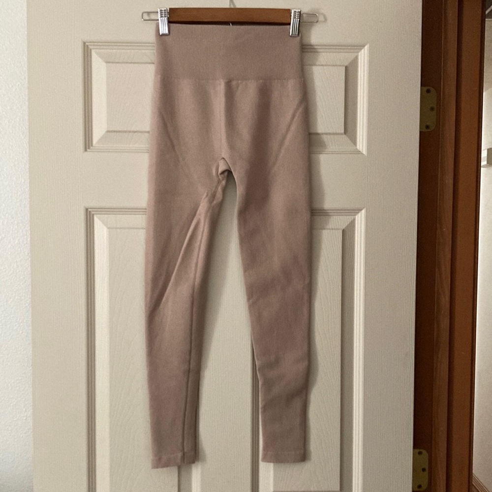 Everlane Seamless Legging